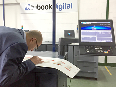 foto noticia Tubookdigital Printing y Konica Minolta recuperan la producción de libros en Sevilla